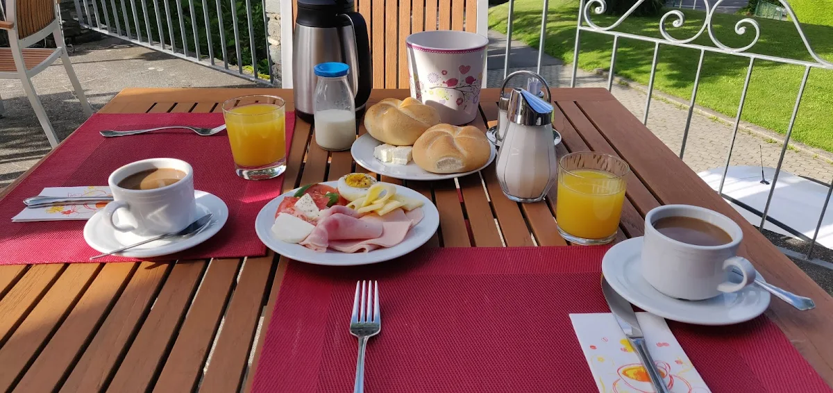 Essen und Trinken photo 3