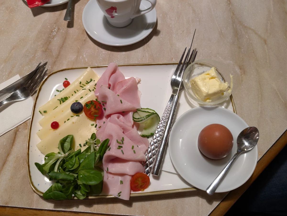 Essen und Trinken photo 1