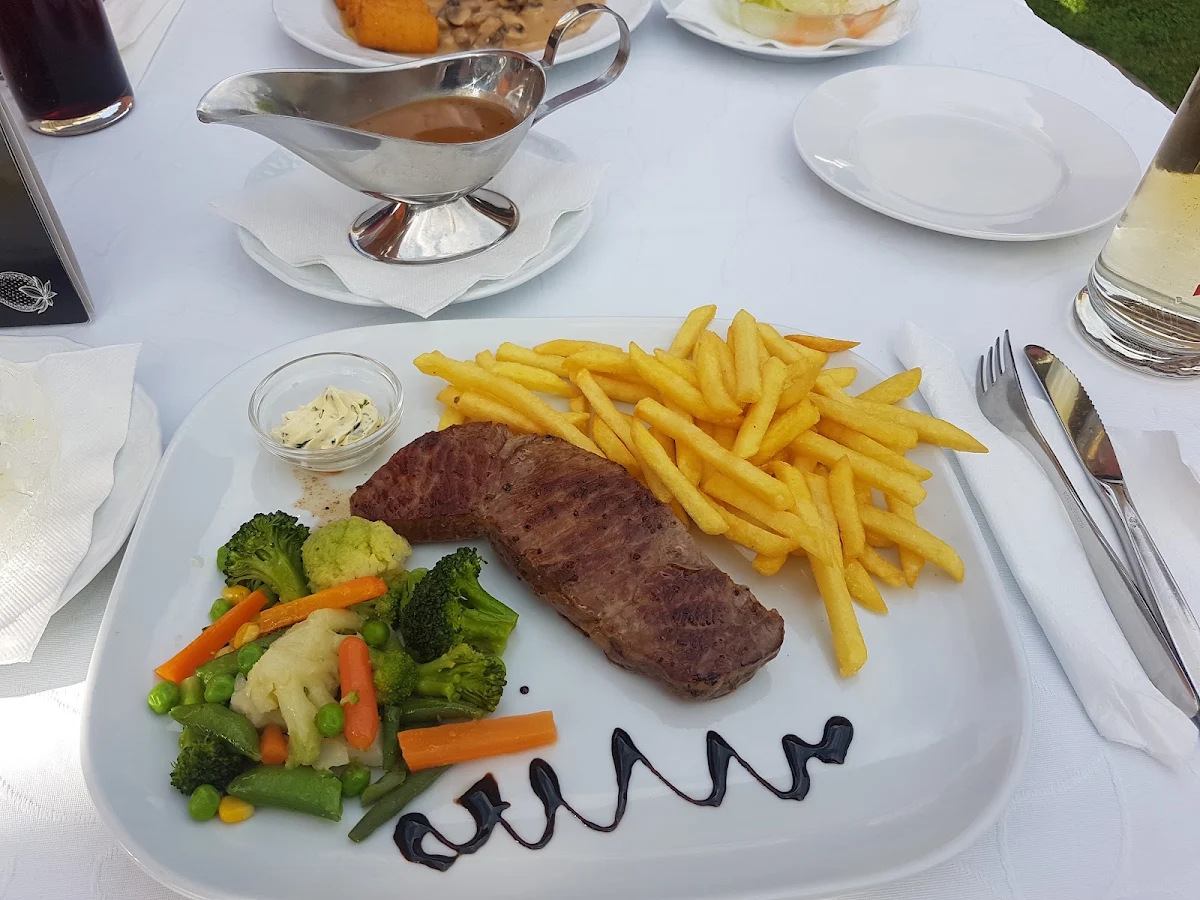 Essen und Trinken photo 2