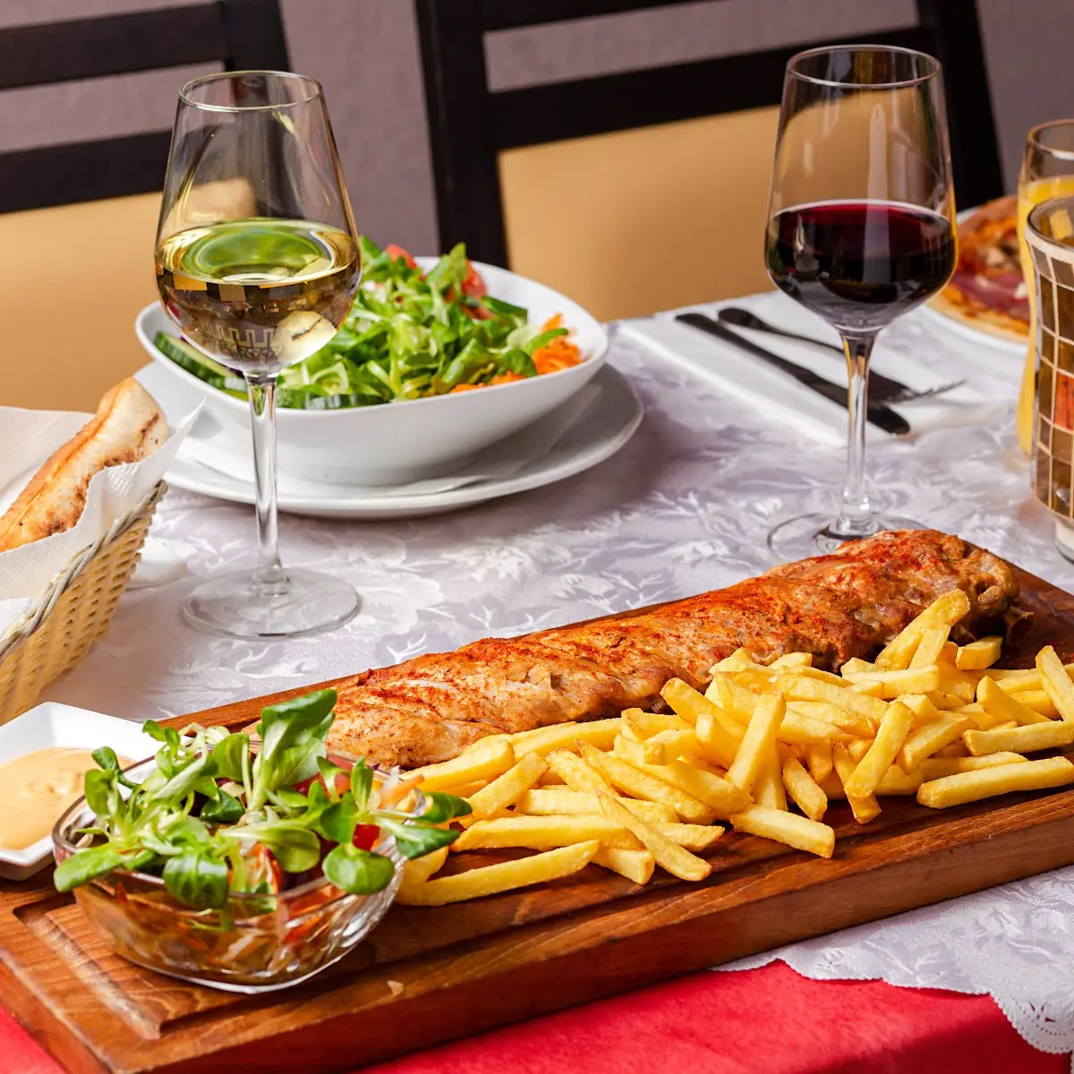 Essen und Trinken, Pizzeria La Gondola