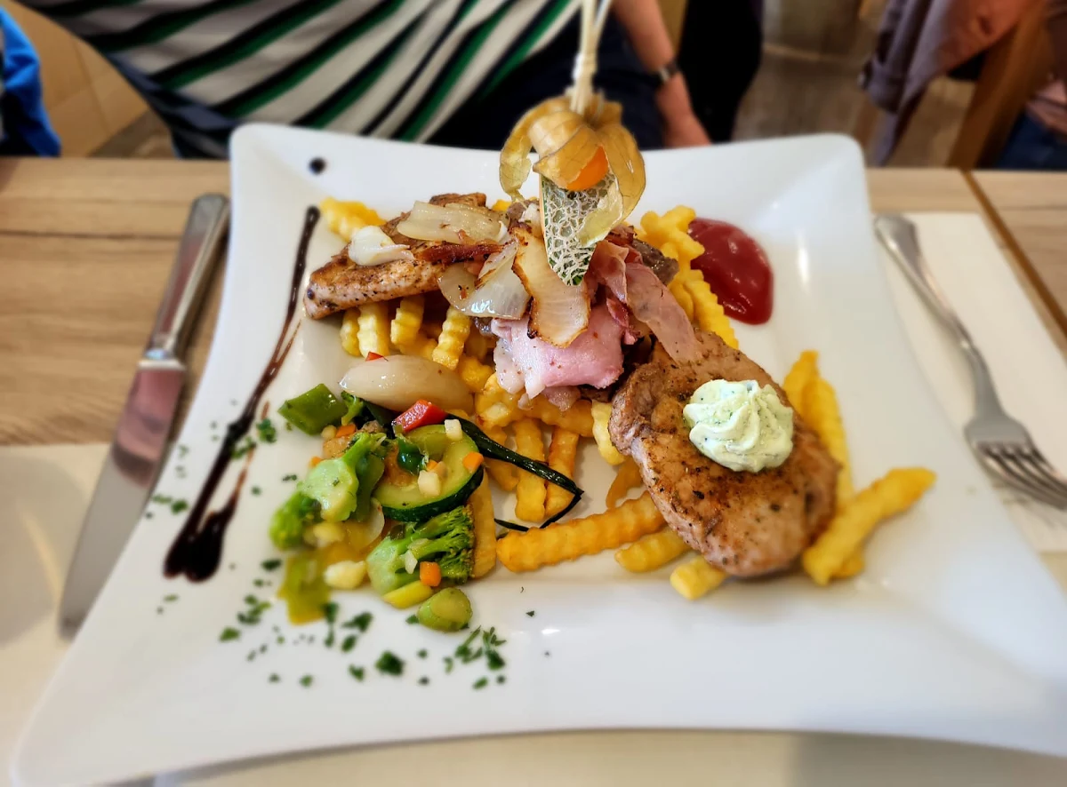 Essen und Trinken photo 3