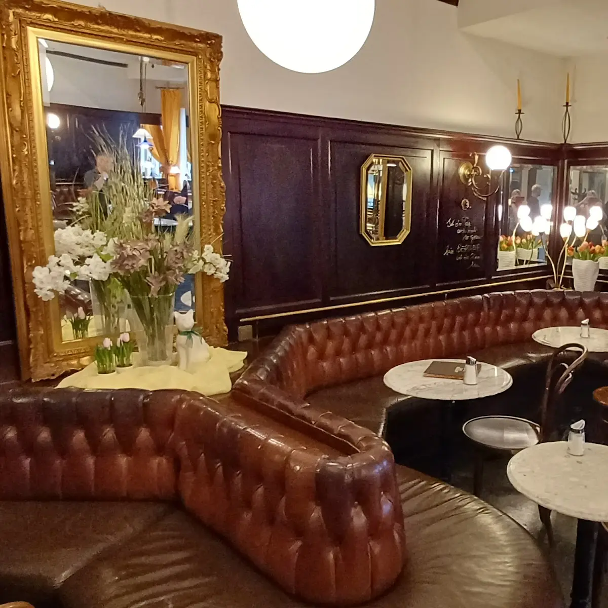 Café Berger Titelbild