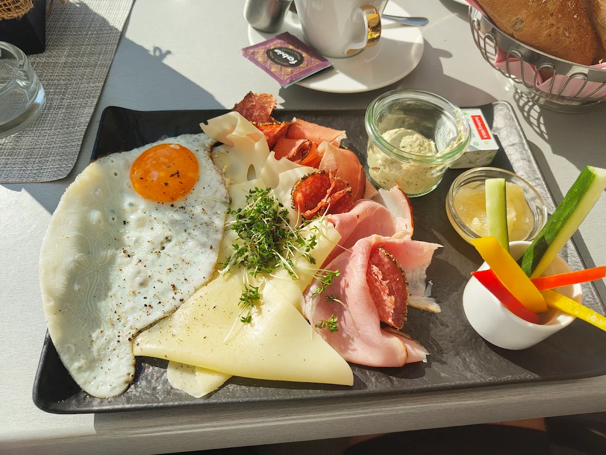 Essen und Trinken photo 2