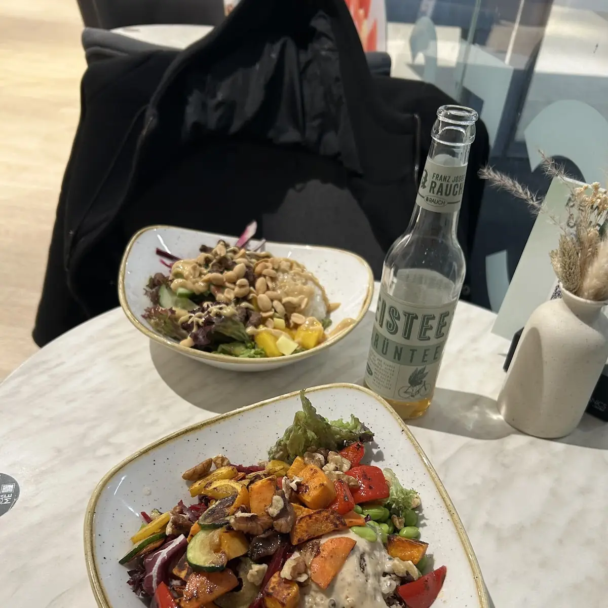 Essen und Trinken photo 1