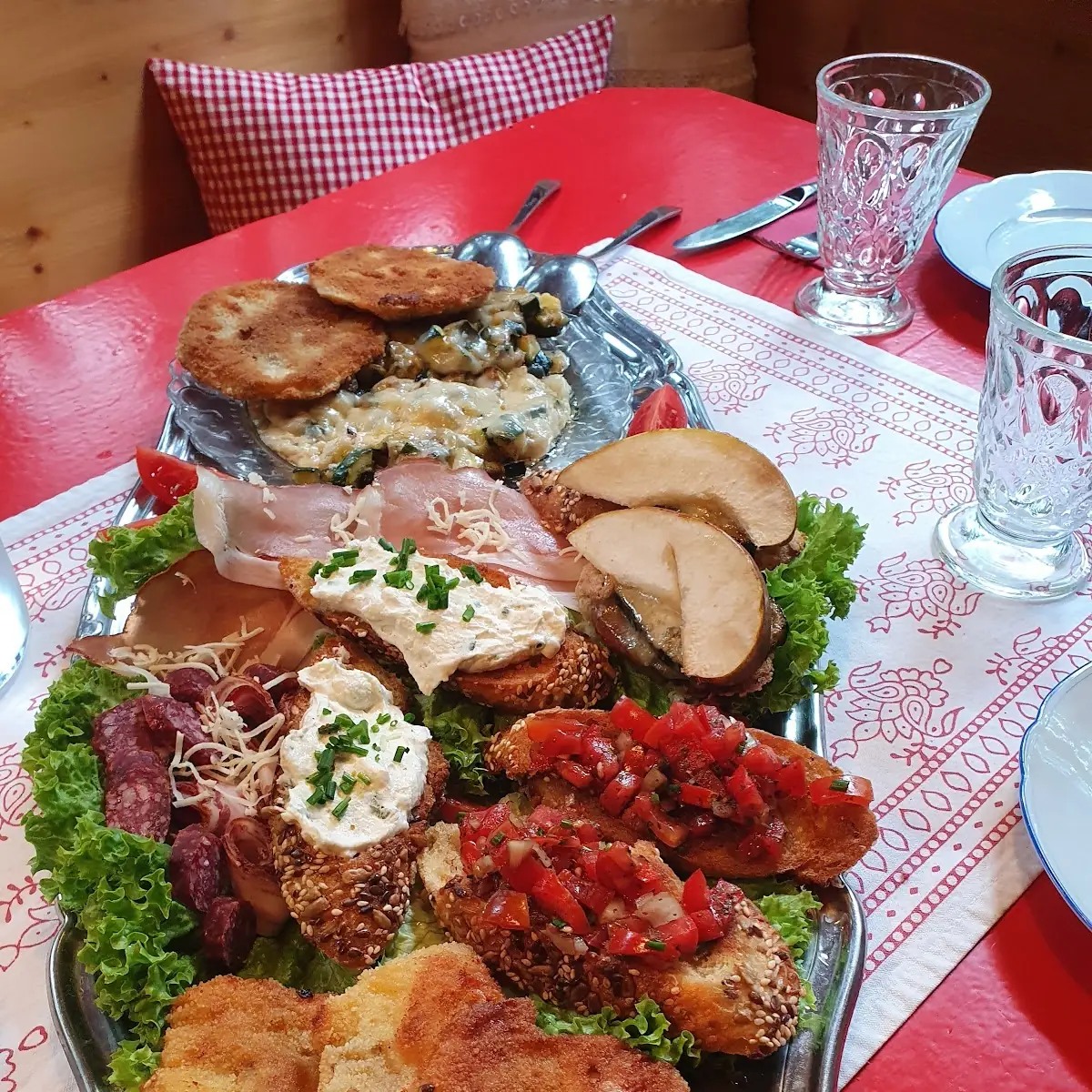 Essen und Trinken photo 1