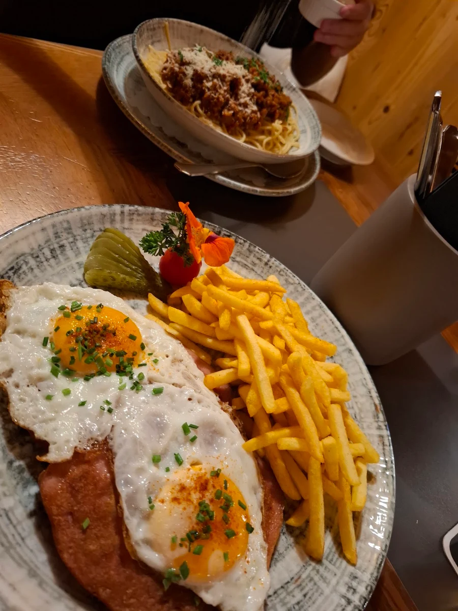 Essen und Trinken photo 1