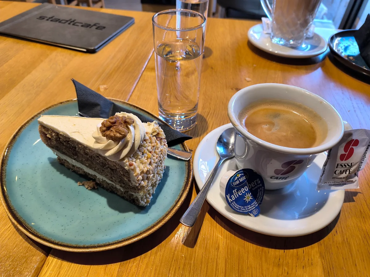 Essen und Trinken photo 2