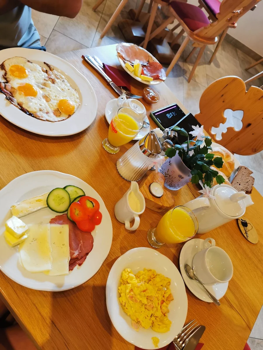 Essen und Trinken photo 3