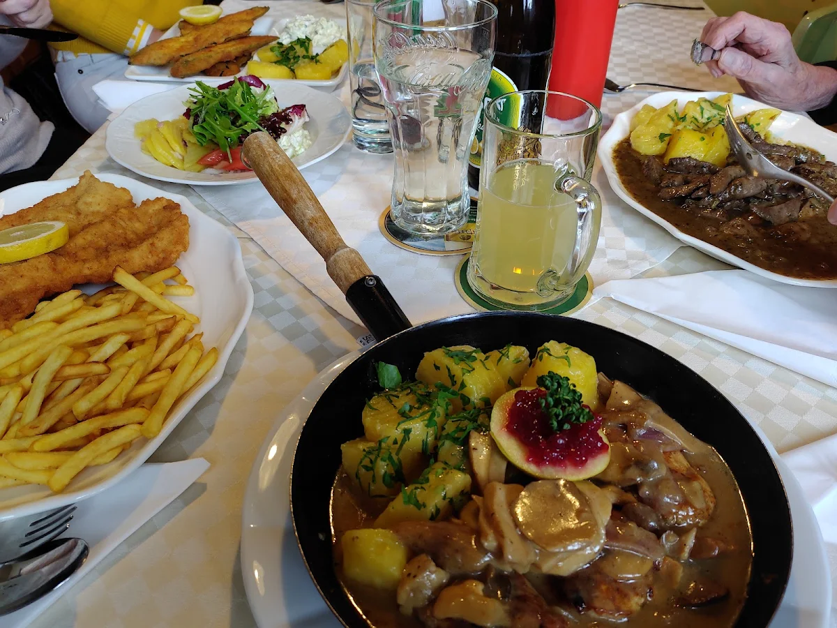 Essen und Trinken photo 2