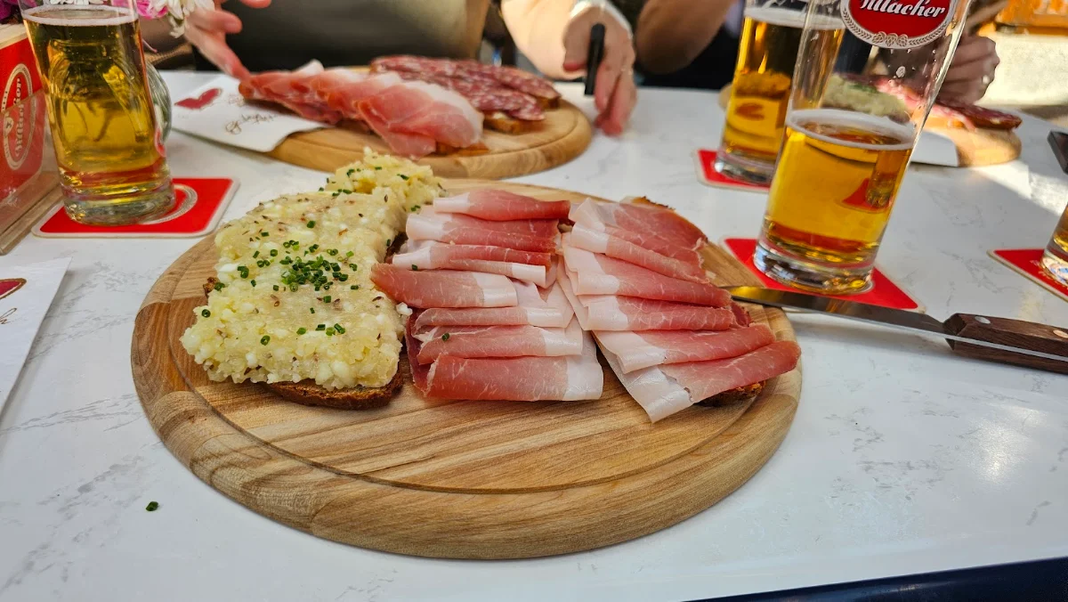 Essen und Trinken photo 1