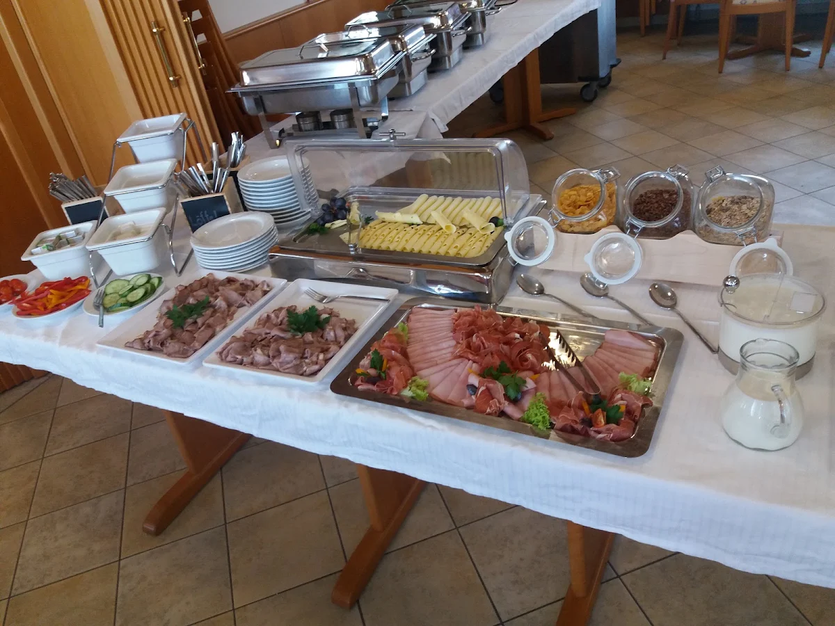 Essen und Trinken photo 2
