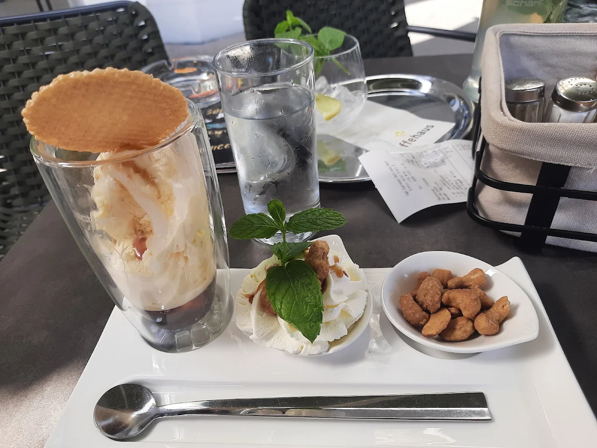 Essen und Trinken photo 6