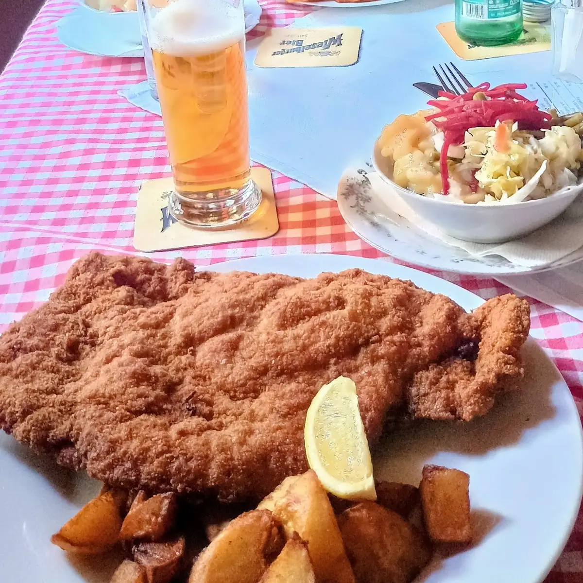 Essen und Trinken photo 1
