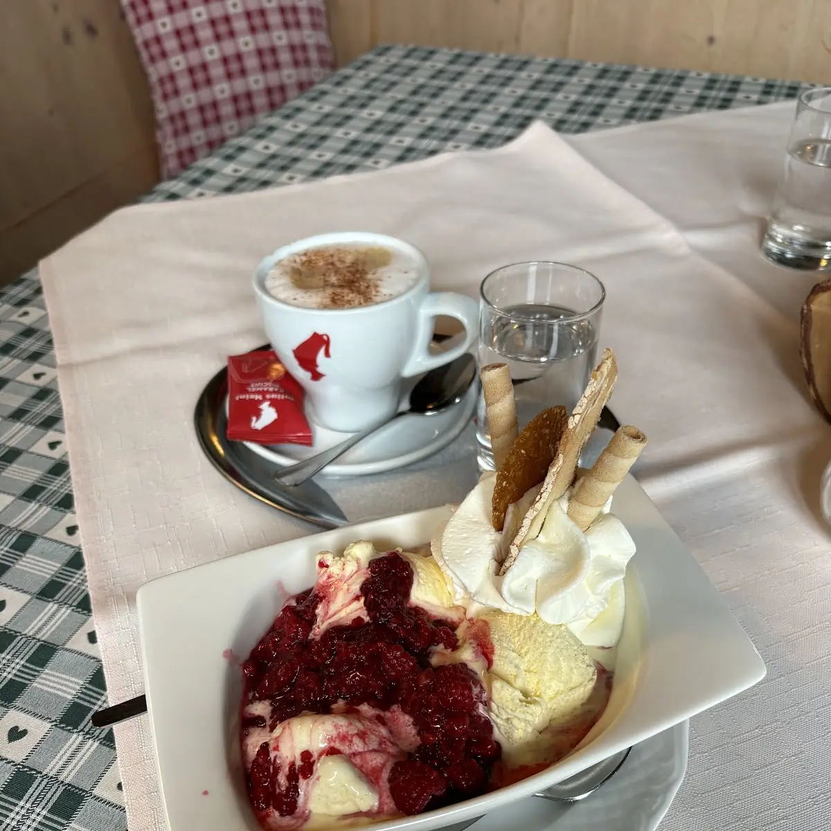 Essen und Trinken photo 2