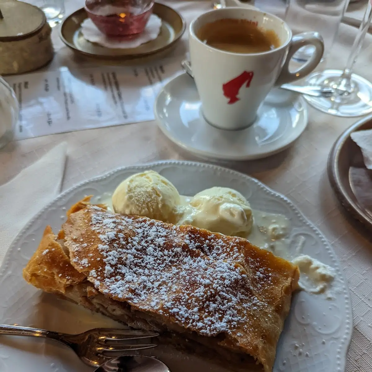 Essen und Trinken photo 9