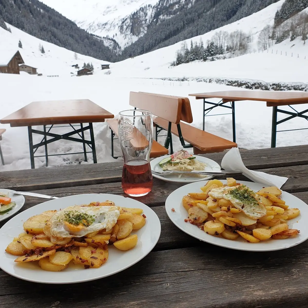 Essen und Trinken photo 1