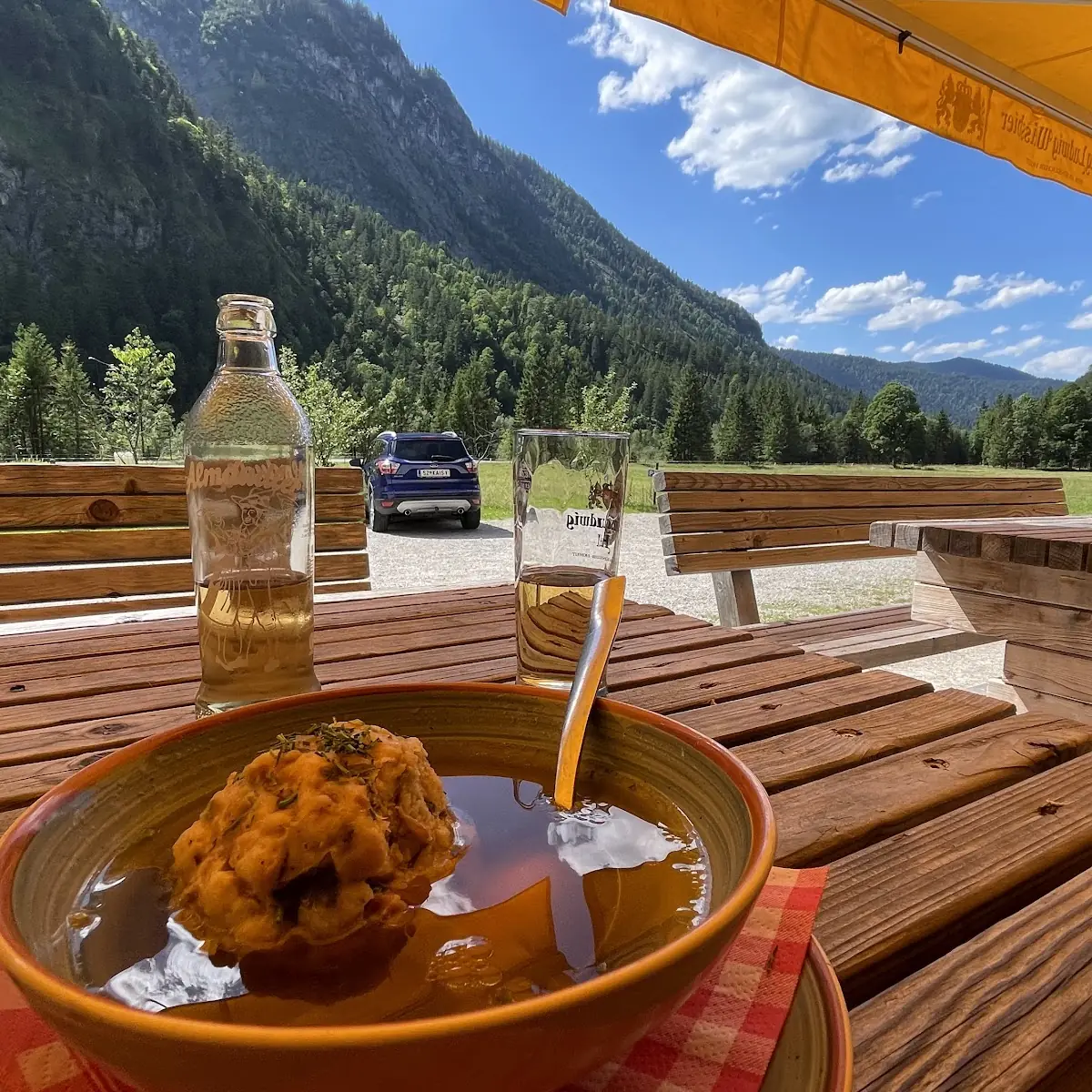 Essen und Trinken photo 2
