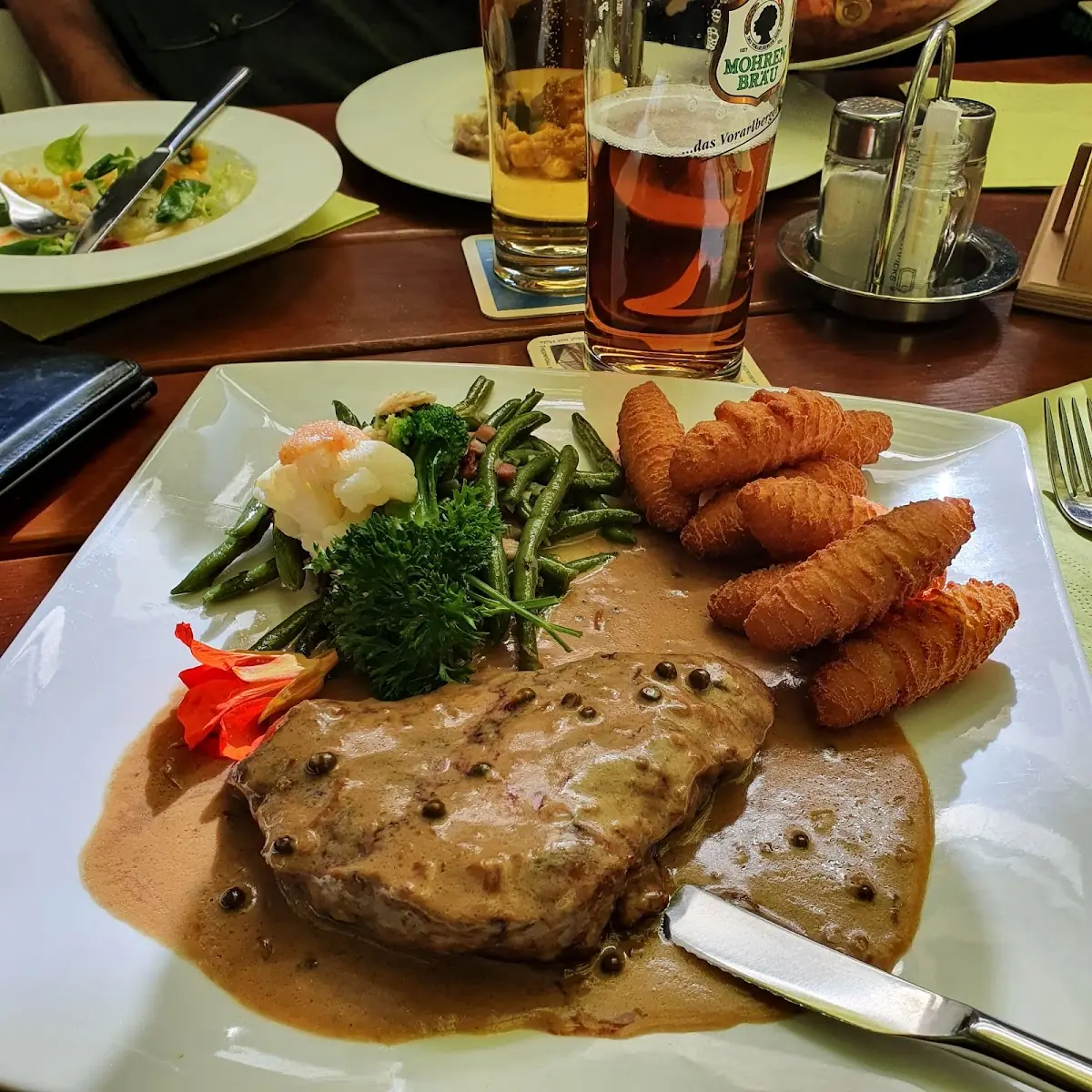 Essen und Trinken photo 3