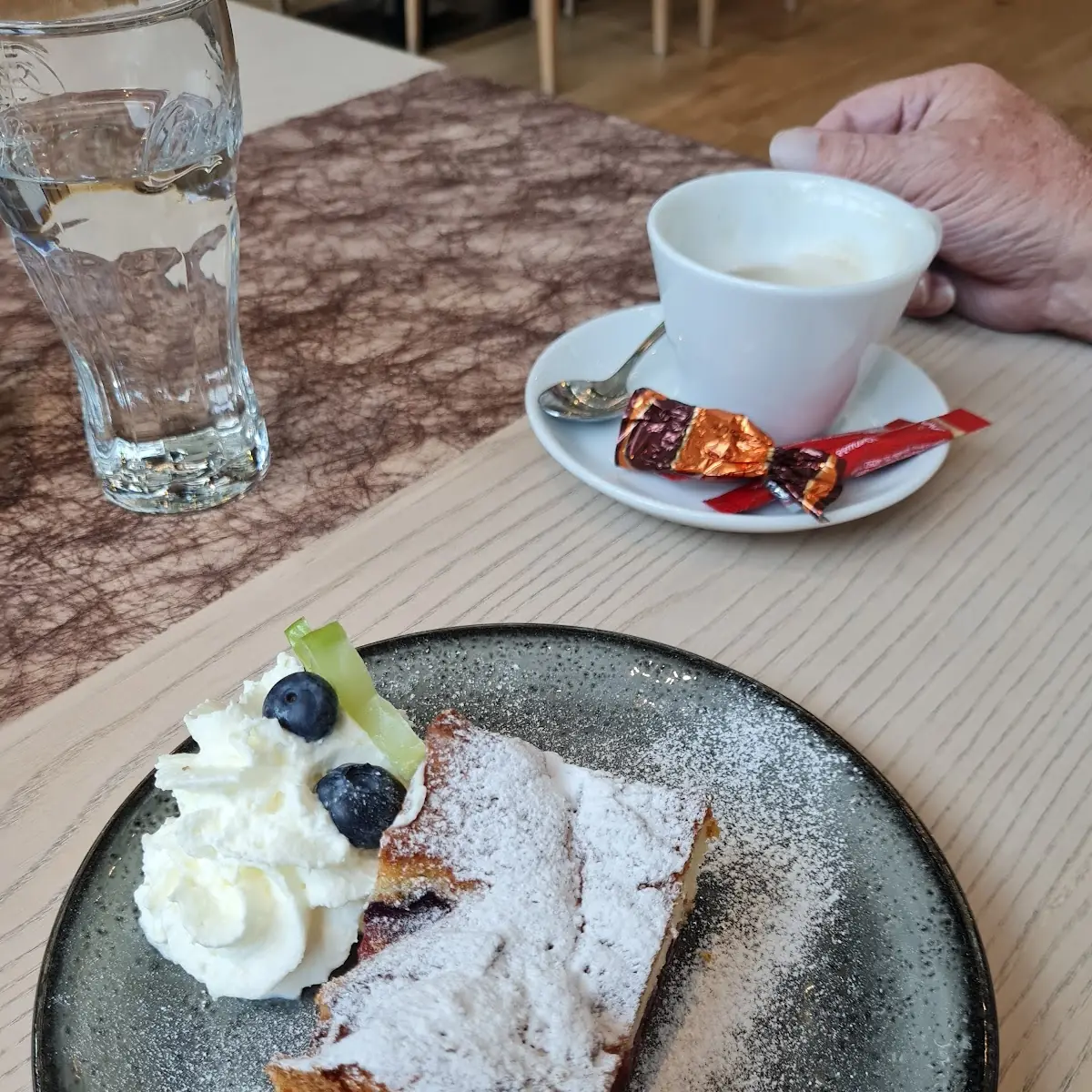 Essen und Trinken photo 5