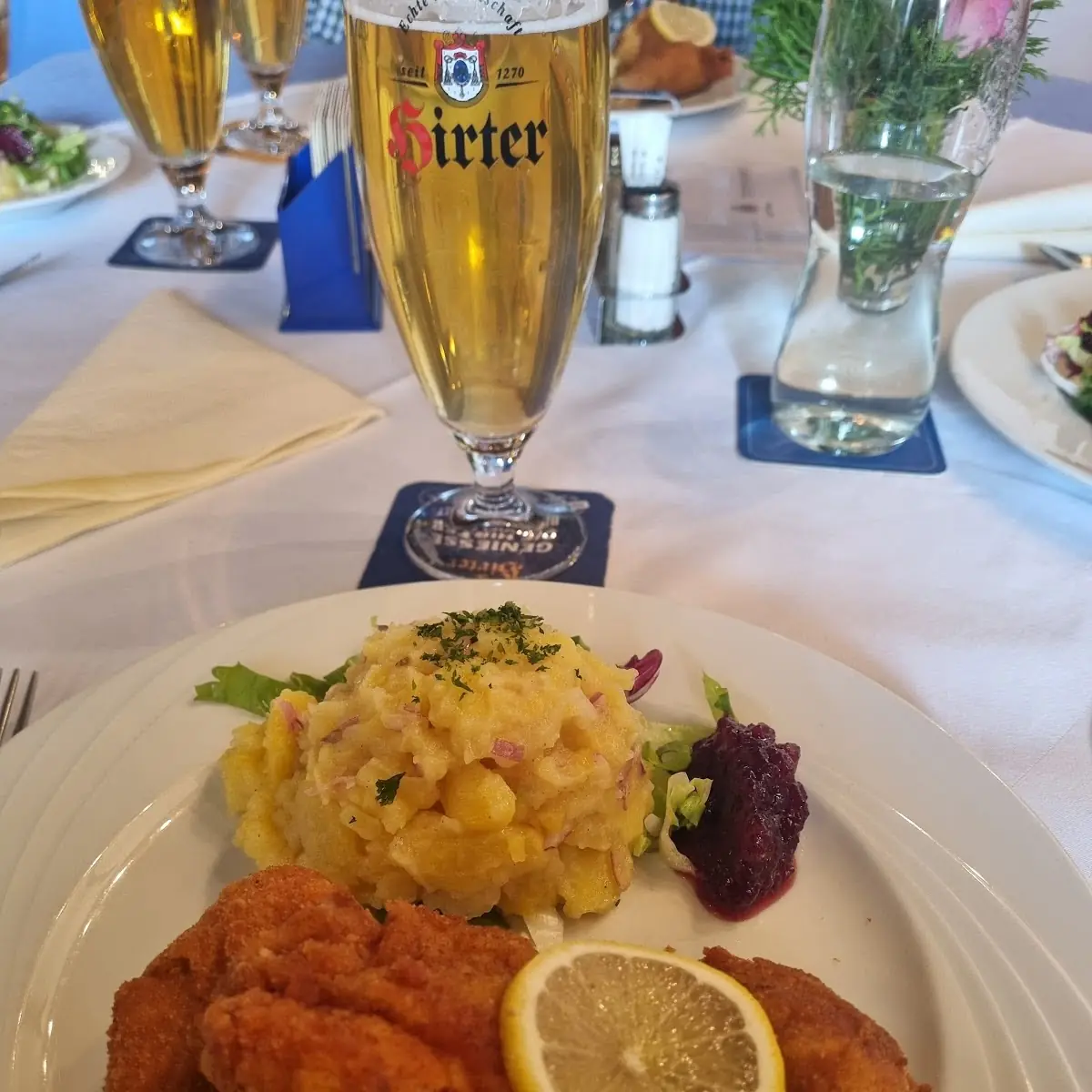 Essen und Trinken photo 1