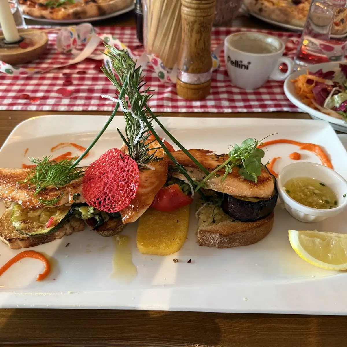 Essen und Trinken photo 3
