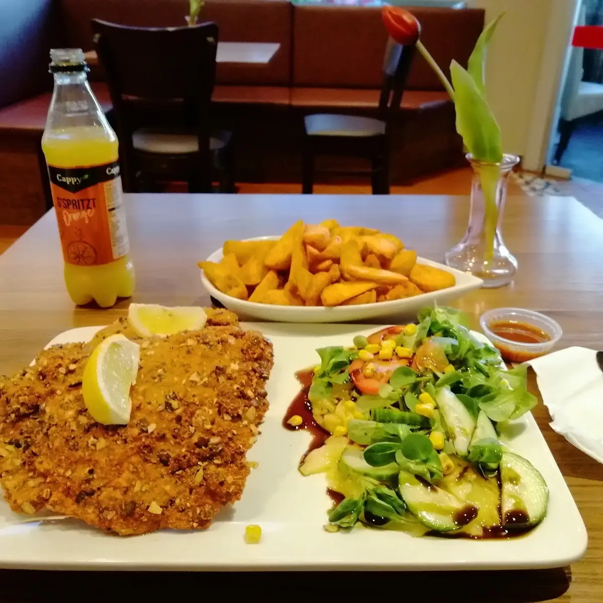 Essen und Trinken photo 2