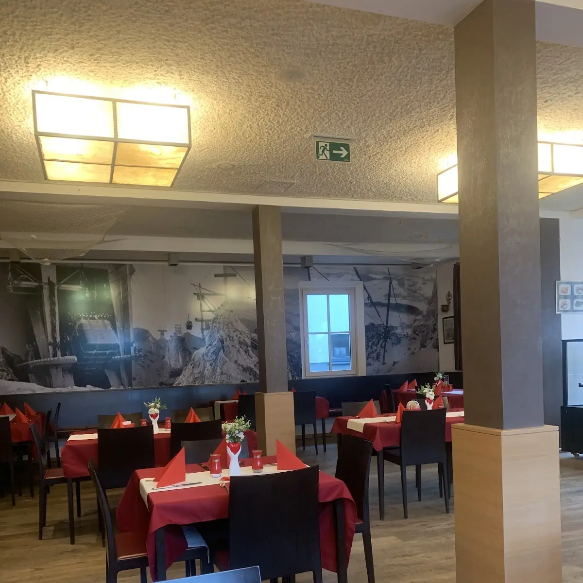 Atmosphäre, Rossini Restaurant