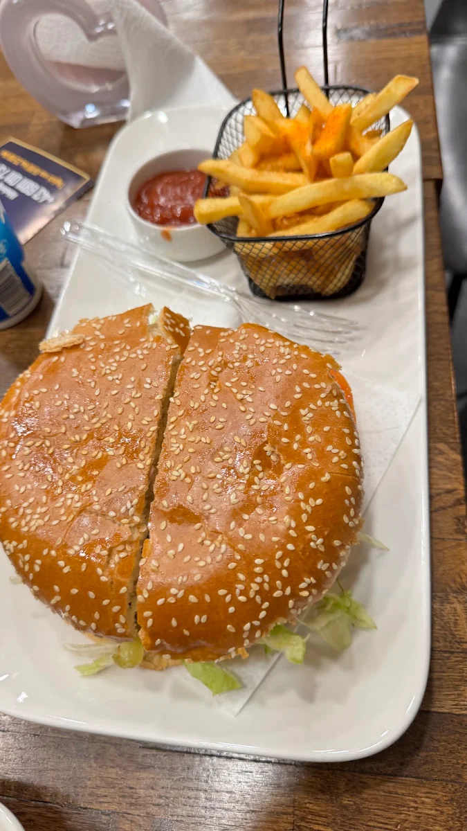 Essen und Trinken, MALAK AL-AQSA