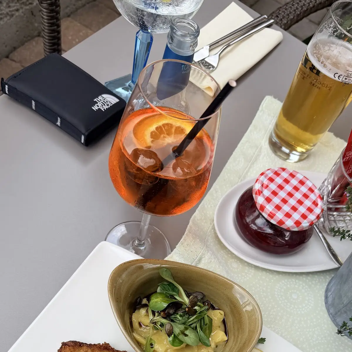 Essen und Trinken photo 2
