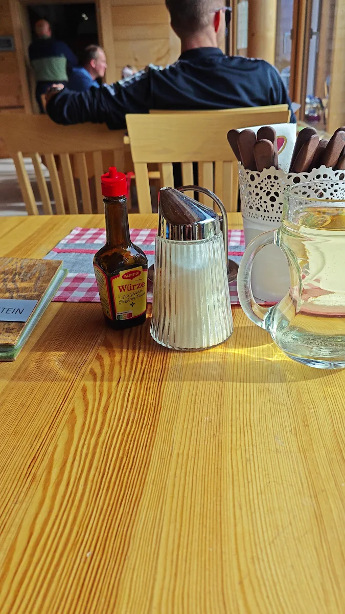 Essen und Trinken photo 2
