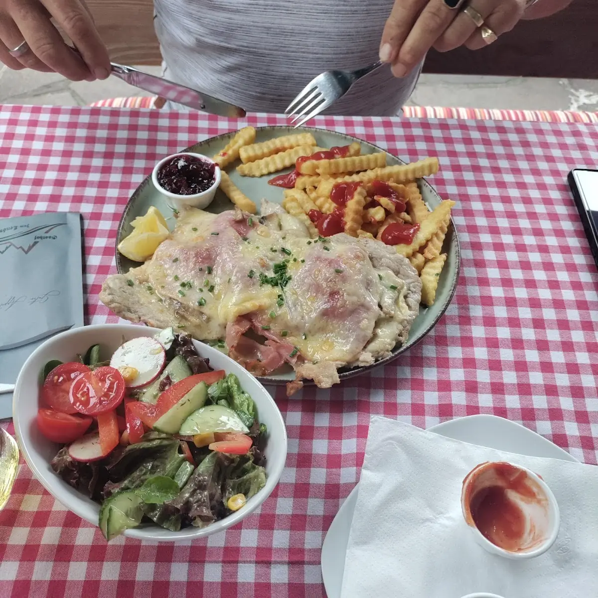 Essen und Trinken photo 2