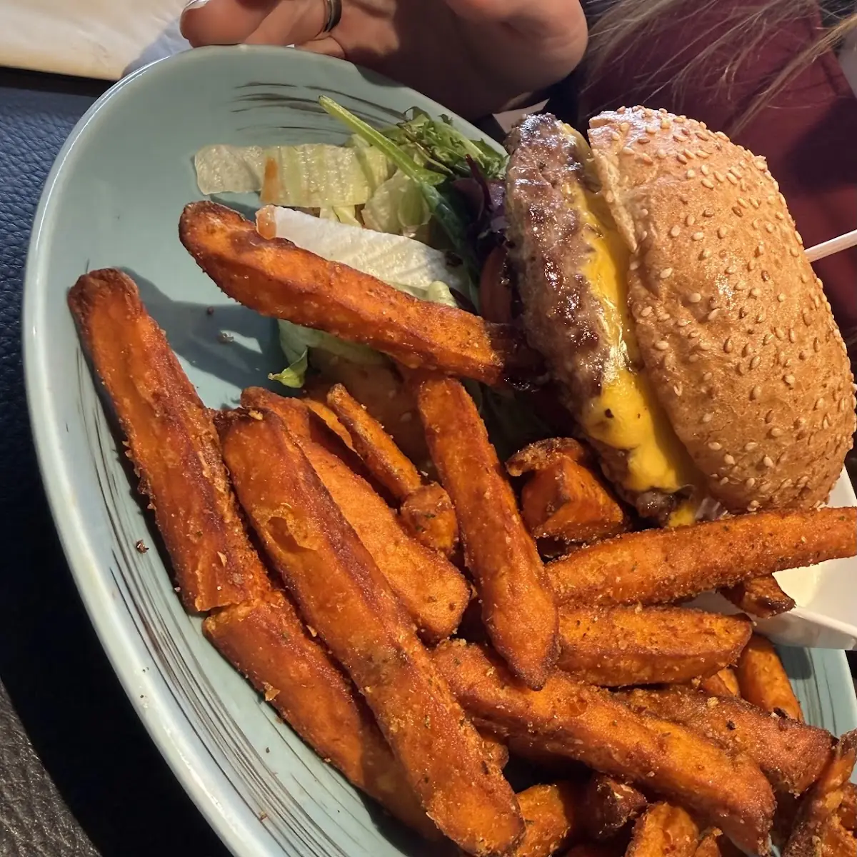 Essen und Trinken, Burger Lounge