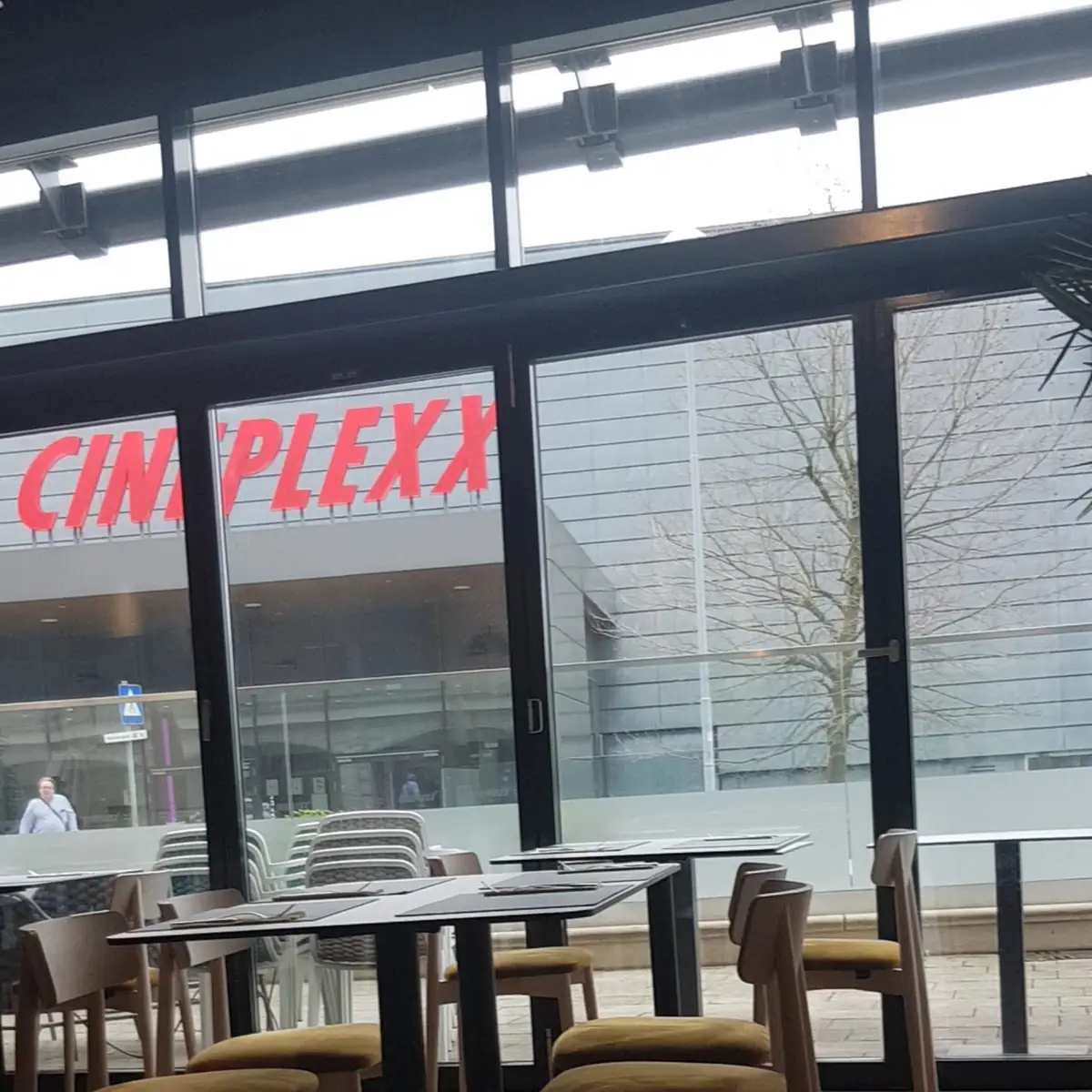 Atmosphäre, Burger Lounge