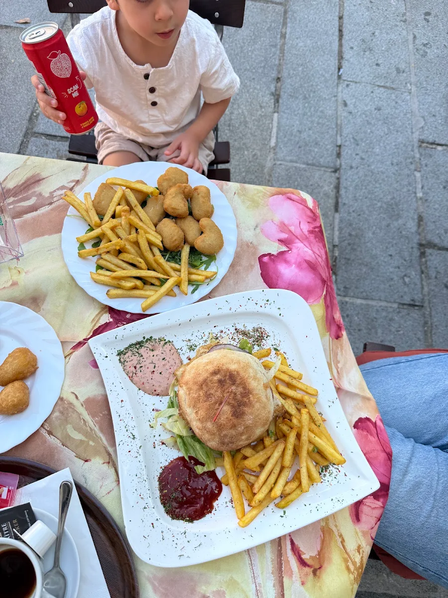 Essen und Trinken photo 6