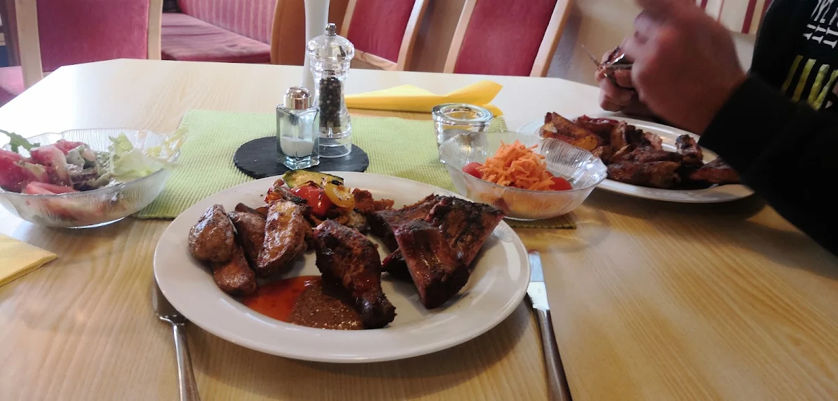 Essen und Trinken photo 2