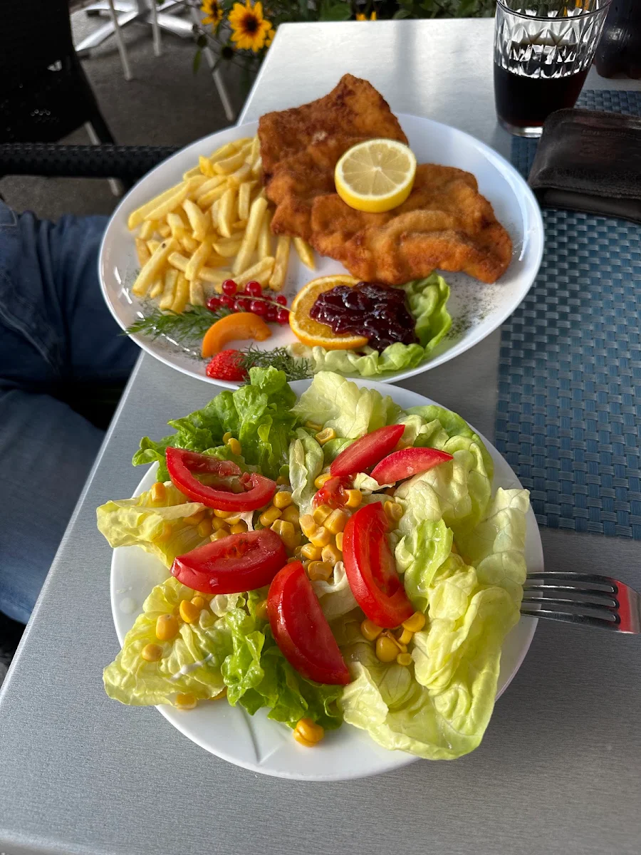 Essen und Trinken photo 1