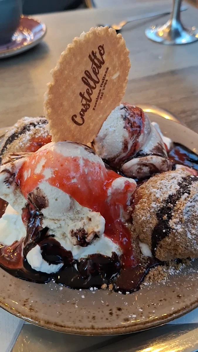 Essen und Trinken, Der Eissalon Laxenburg