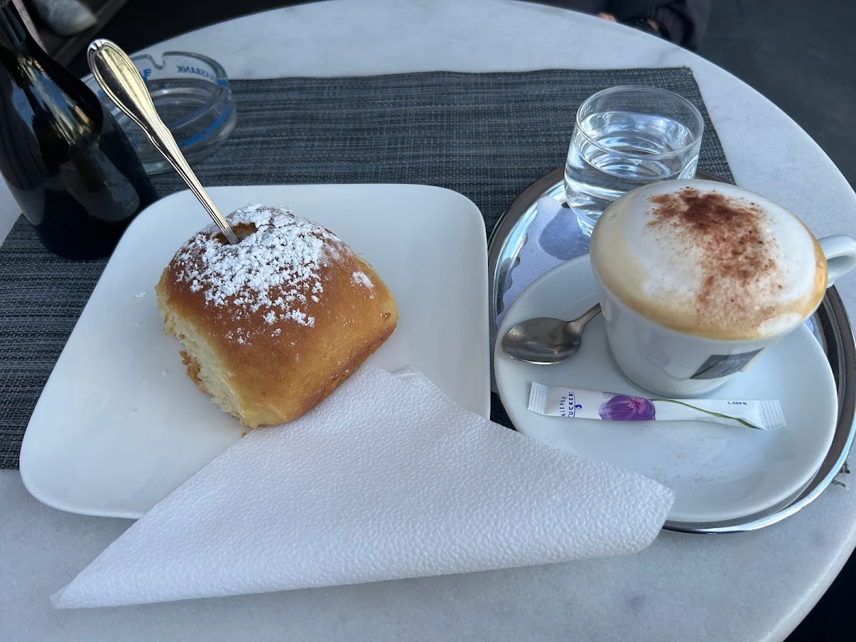 Essen und Trinken photo 2