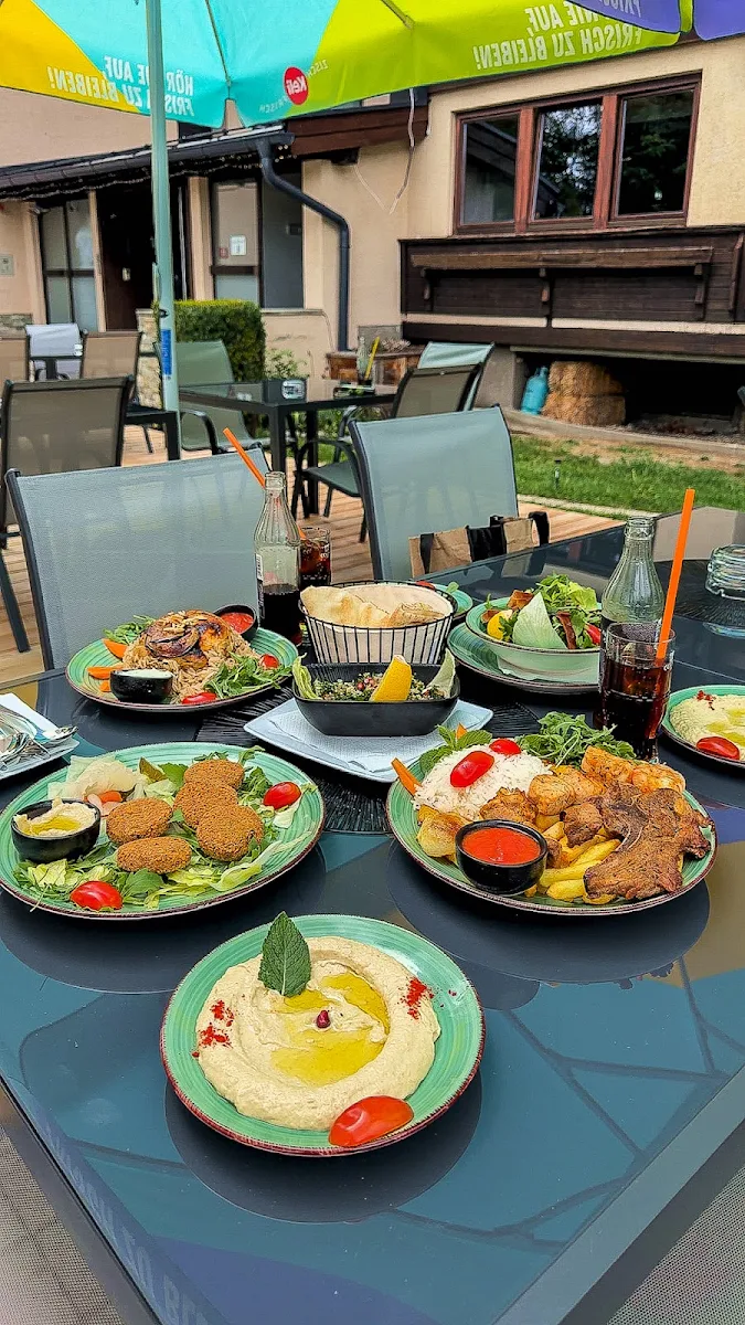 Essen und Trinken photo 2