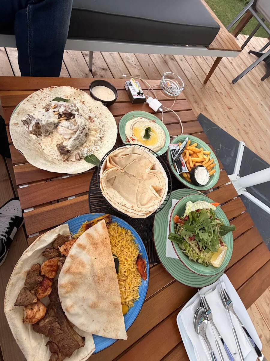 Essen und Trinken photo 3