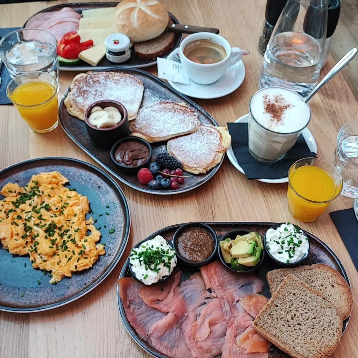 Essen und Trinken photo 1