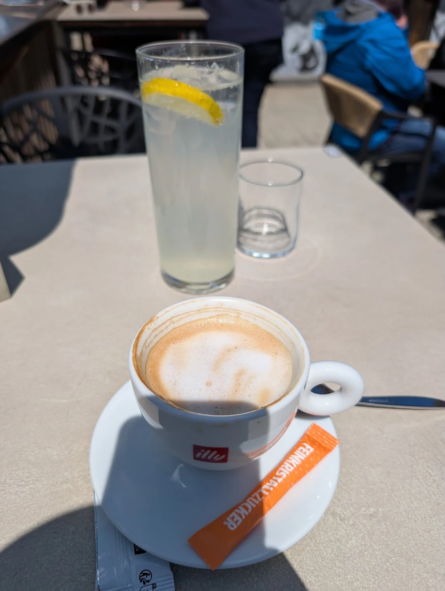 Essen und Trinken photo 9