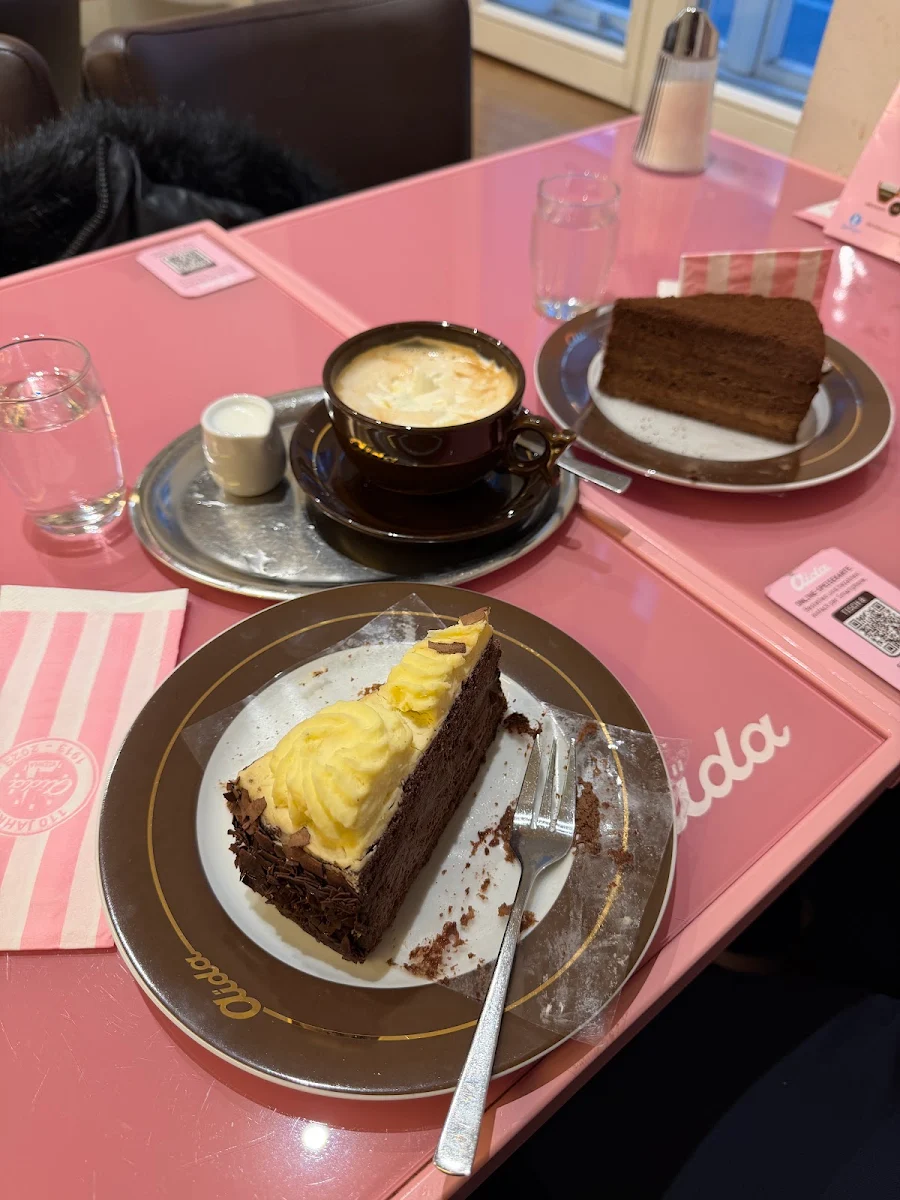 Essen und Trinken photo 3