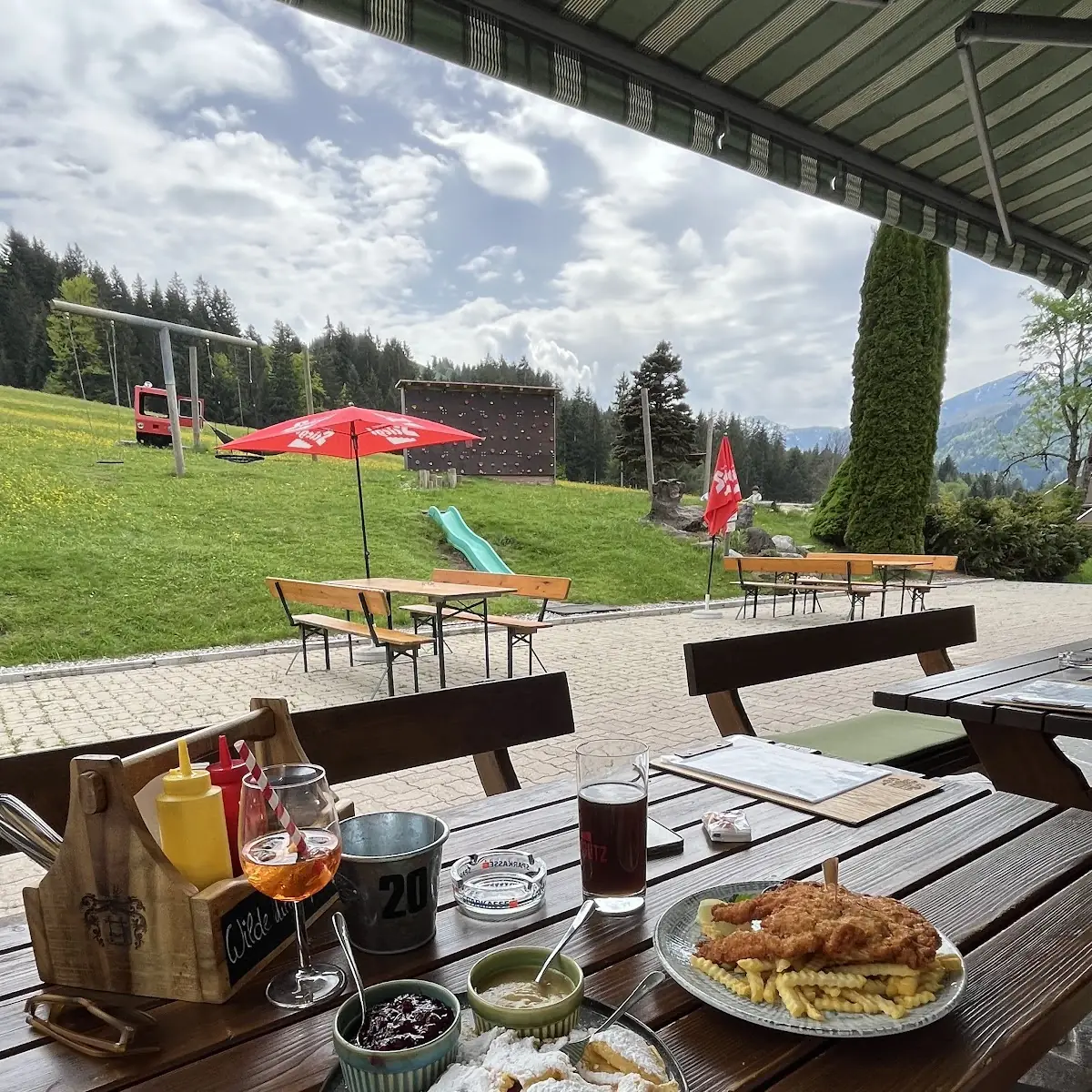Essen und Trinken photo 3