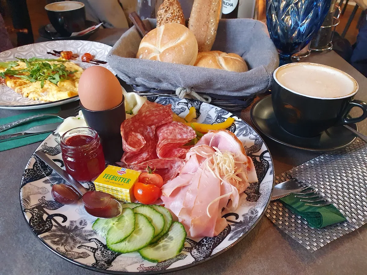 Essen und Trinken photo 2