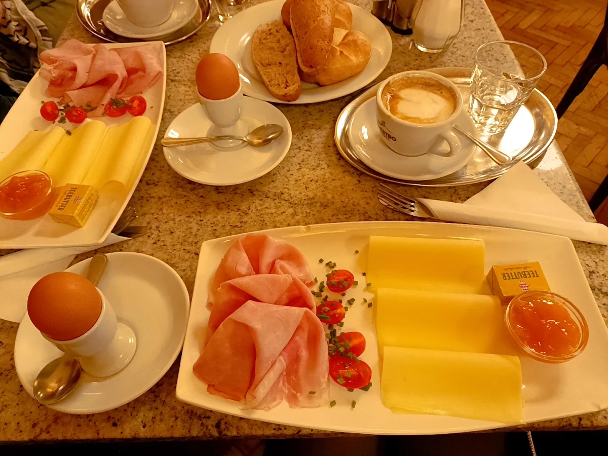 Essen und Trinken photo 4