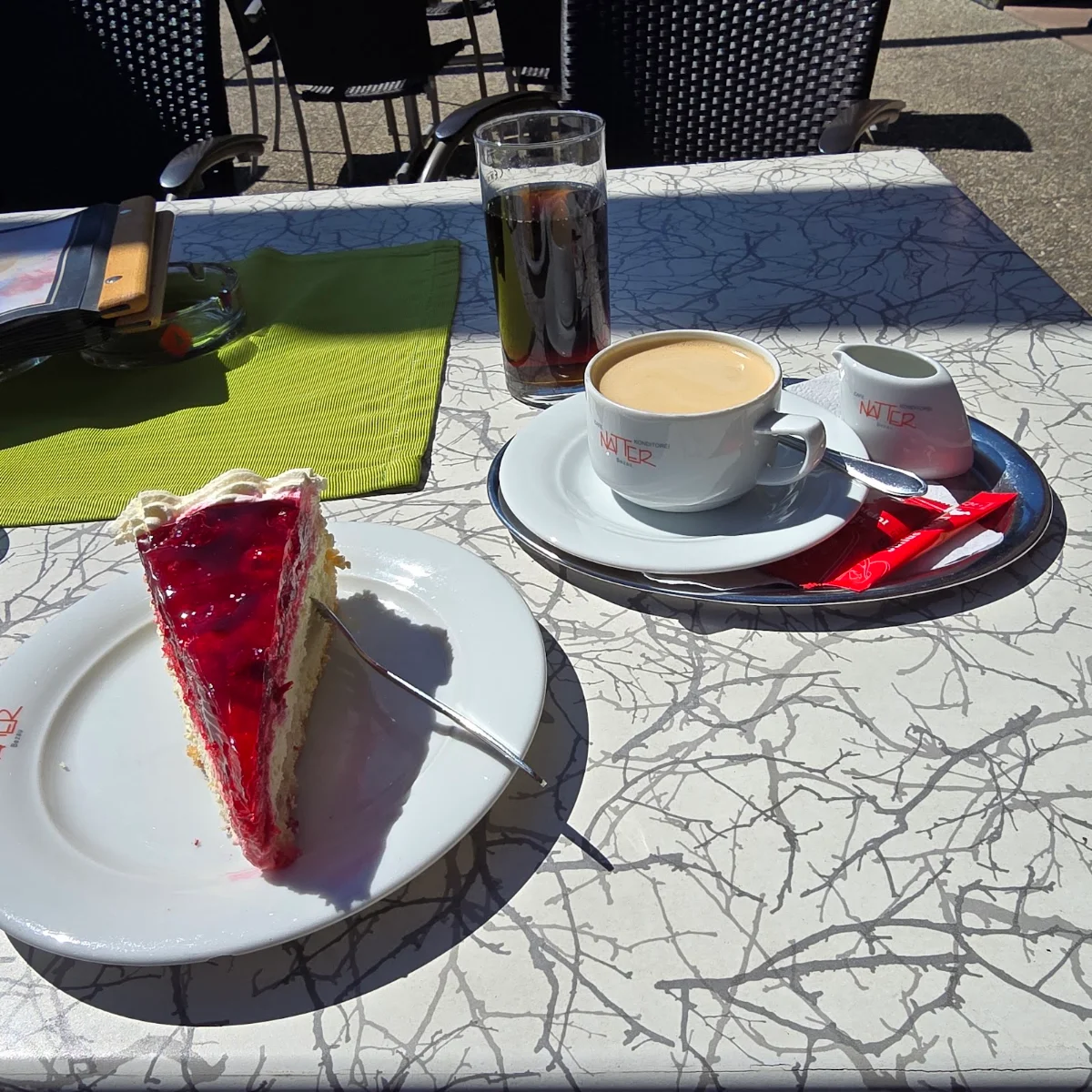 Essen und Trinken photo 4