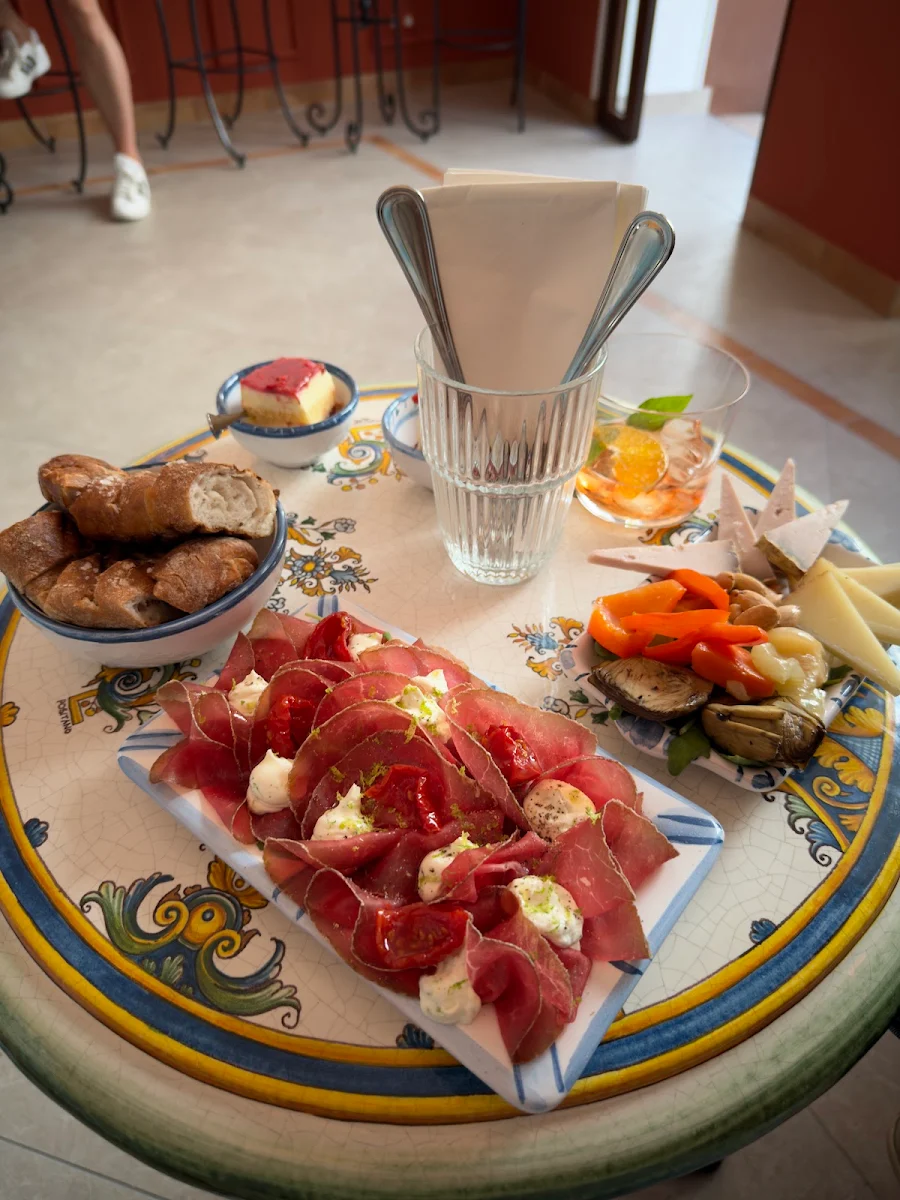 Essen und Trinken photo 2