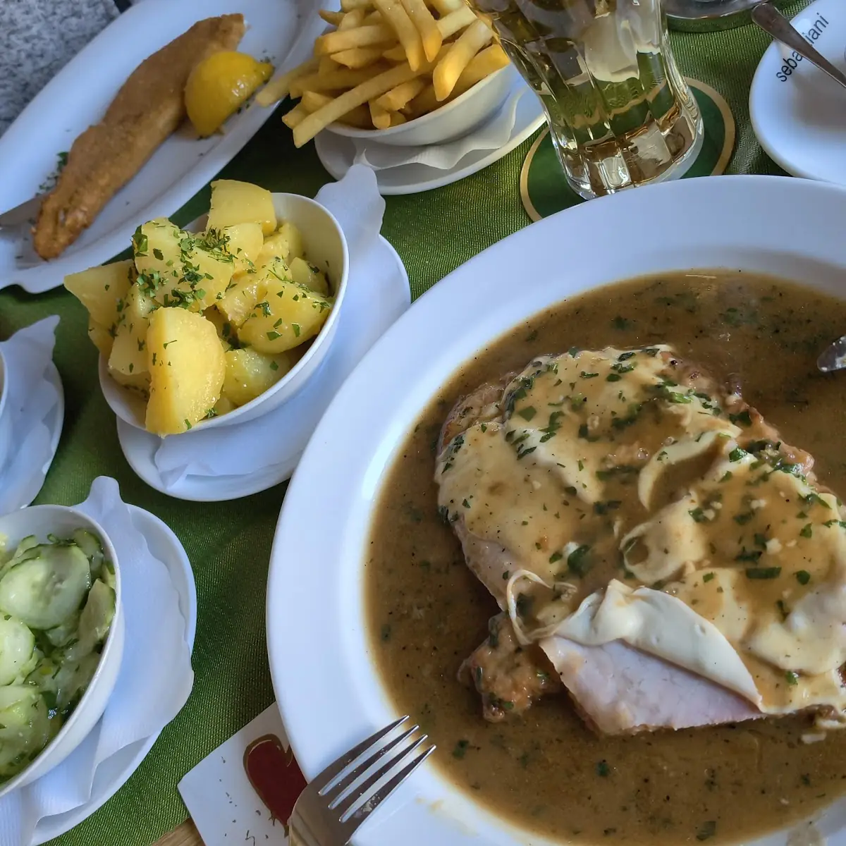 Essen und Trinken photo 3