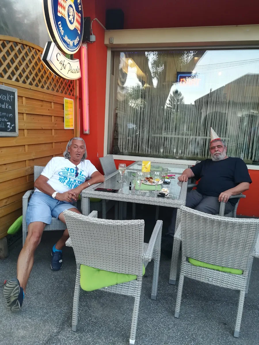 Cafe Piccolo Titelbild